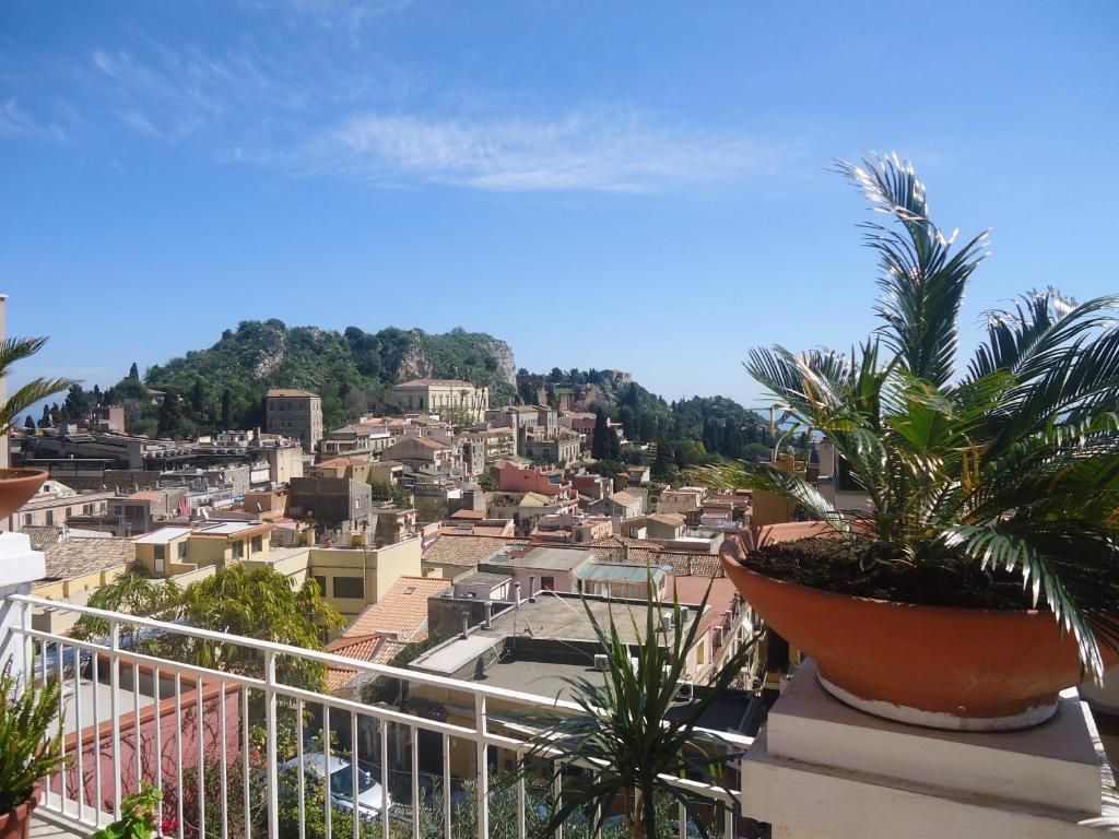 Hostel Taormina - Homstel Экстерьер фото